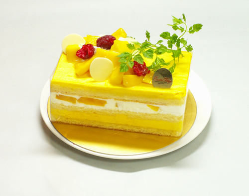 マンゴーのショートケーキ お菓子の家 エミリーフローゲ Emilie Floge 東京 立川